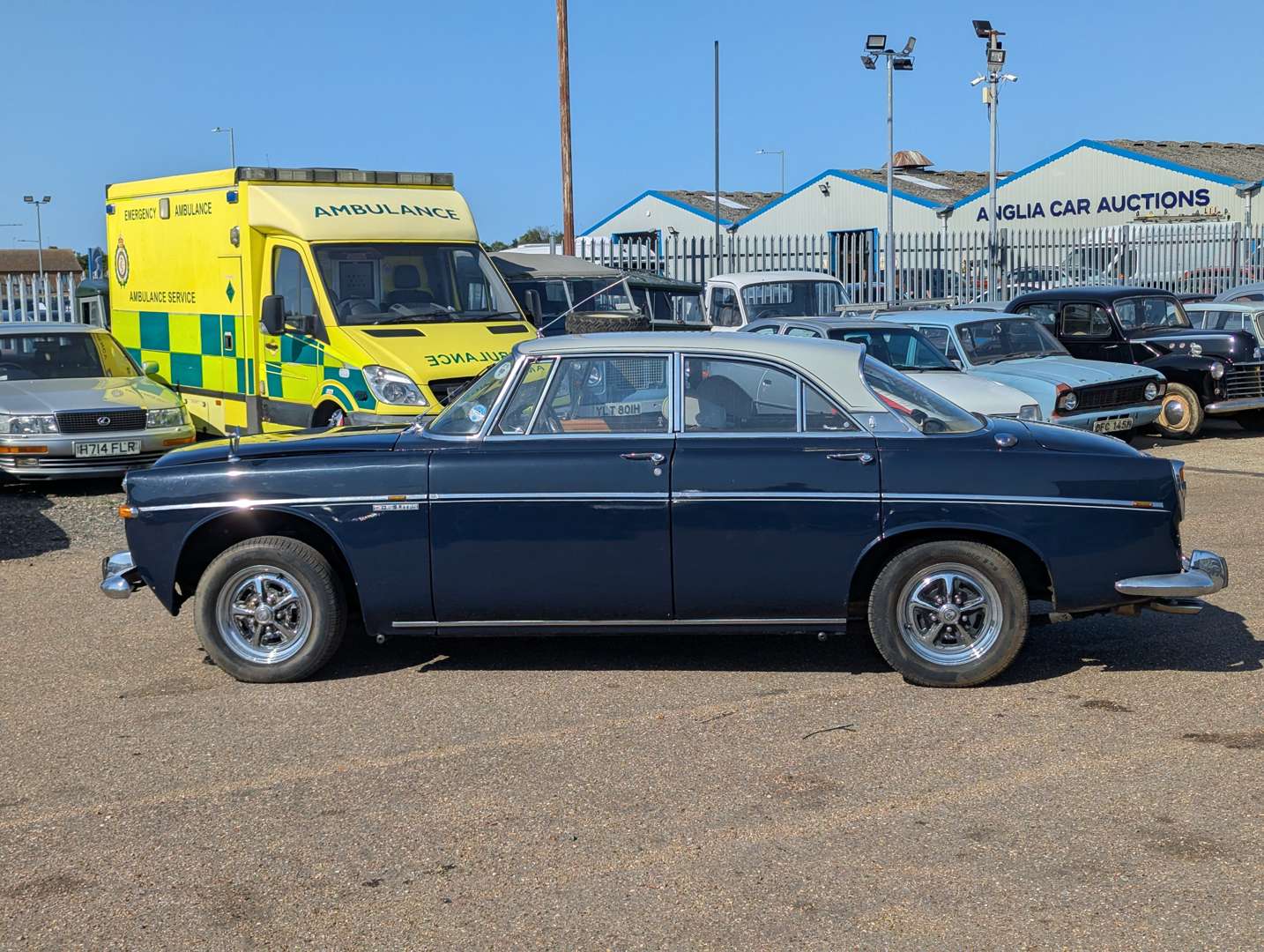 <p>1971 ROVER P5 3.5 COUPE</p>