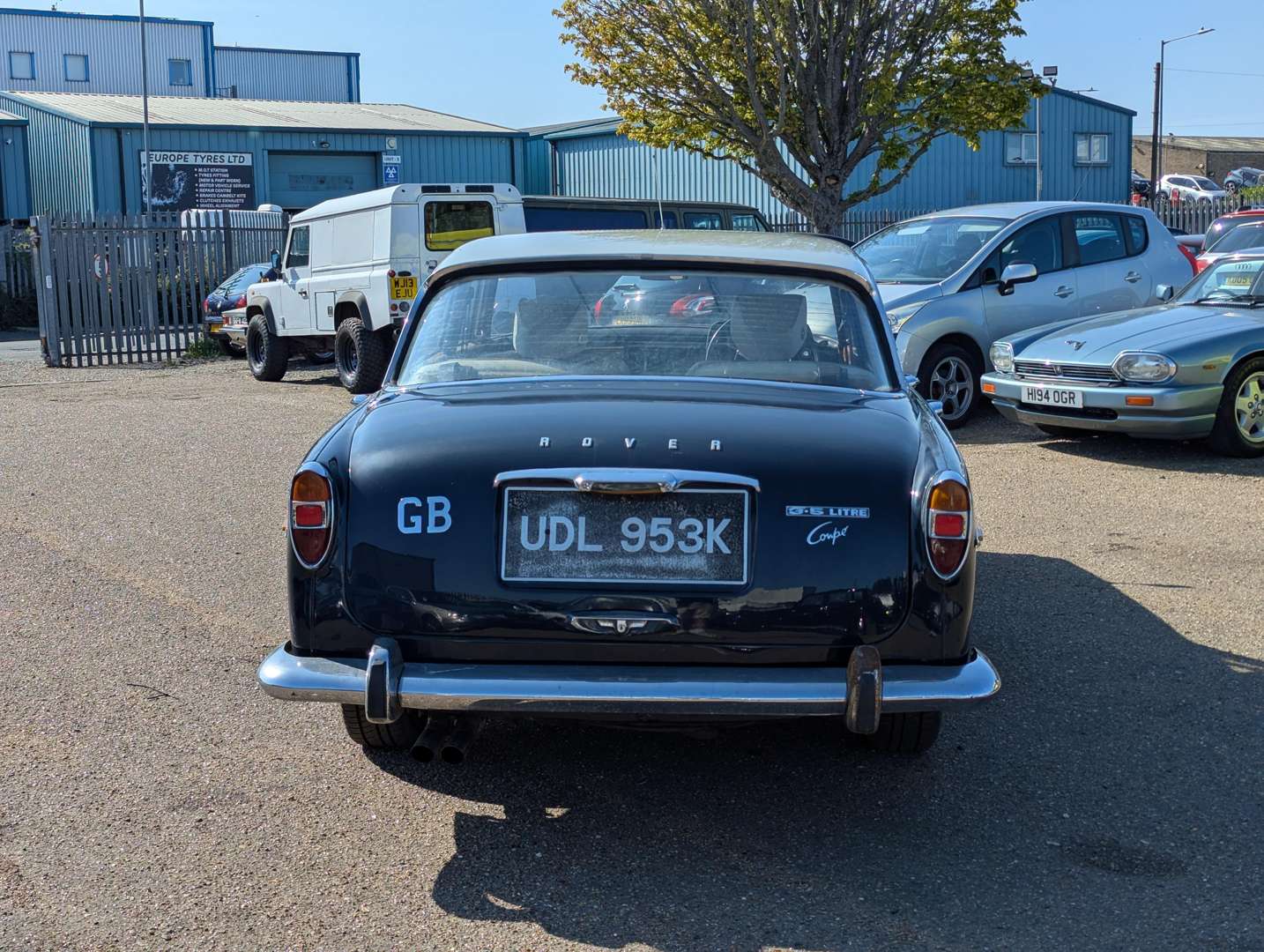 <p>1971 ROVER P5 3.5 COUPE</p>