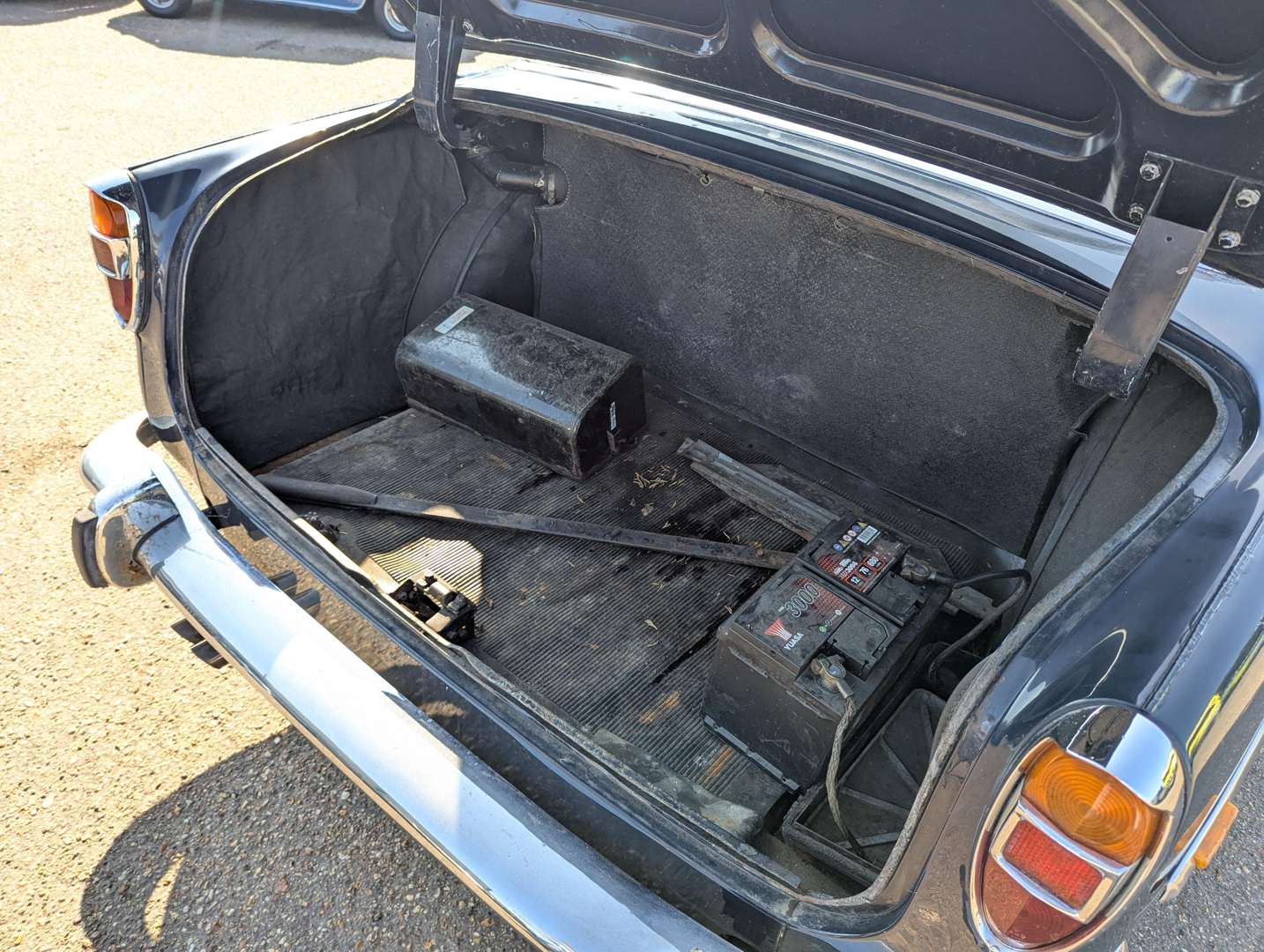 <p>1971 ROVER P5 3.5 COUPE</p>