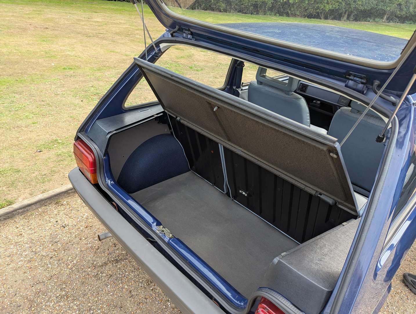 <p>1985 AUSTIN METRO L</p>