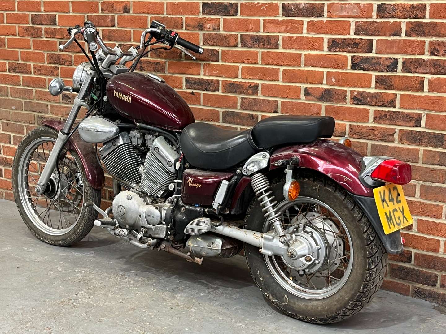 <p>1993 YAMAHA VIRAGO</p>