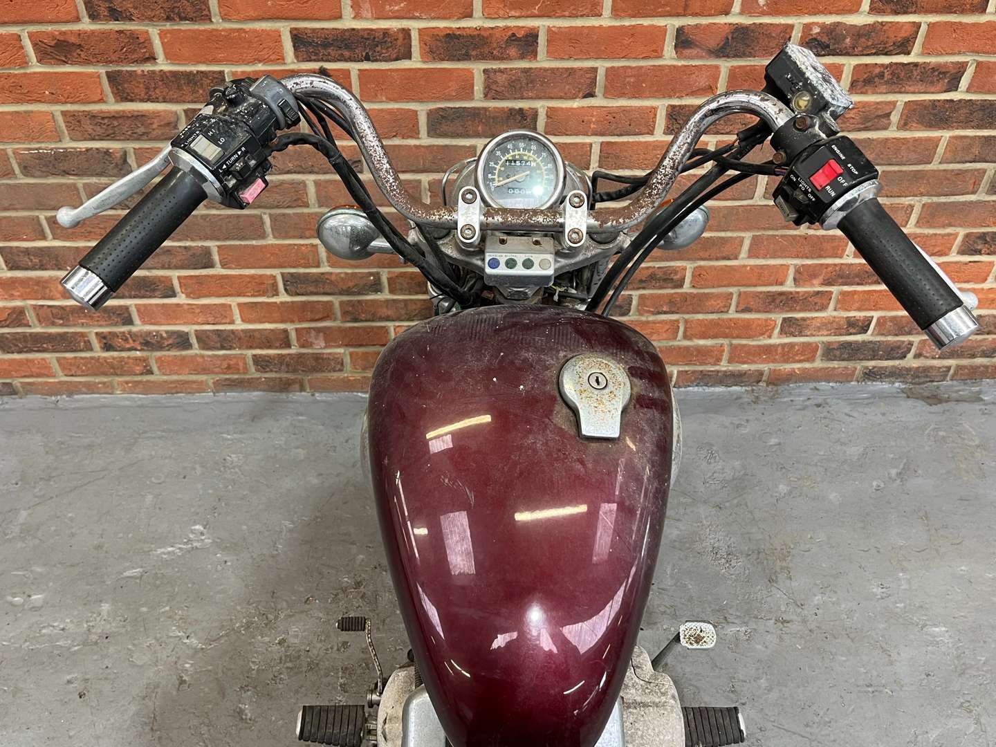 <p>1993 YAMAHA VIRAGO</p>