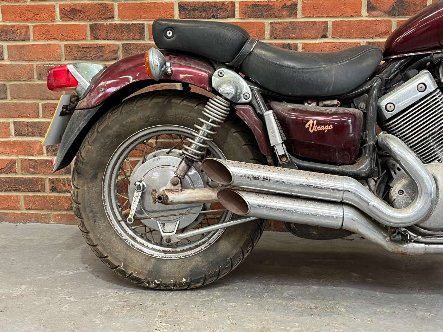 <p>1993 YAMAHA VIRAGO</p>