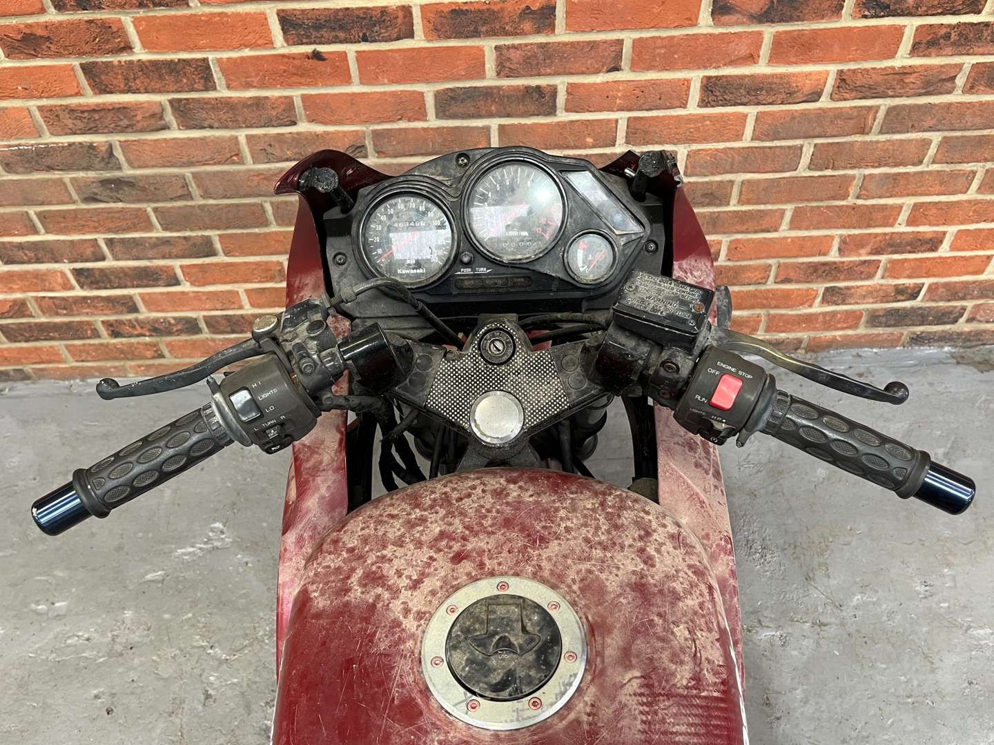 <p>1995 KAWASAKI GPZ 500S</p>