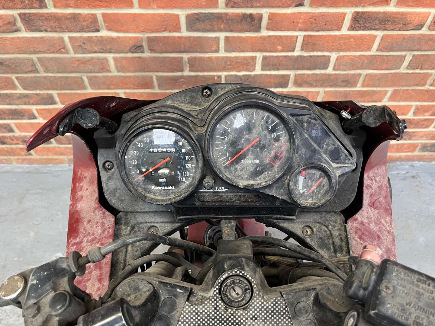 <p>1995 KAWASAKI GPZ 500S</p>