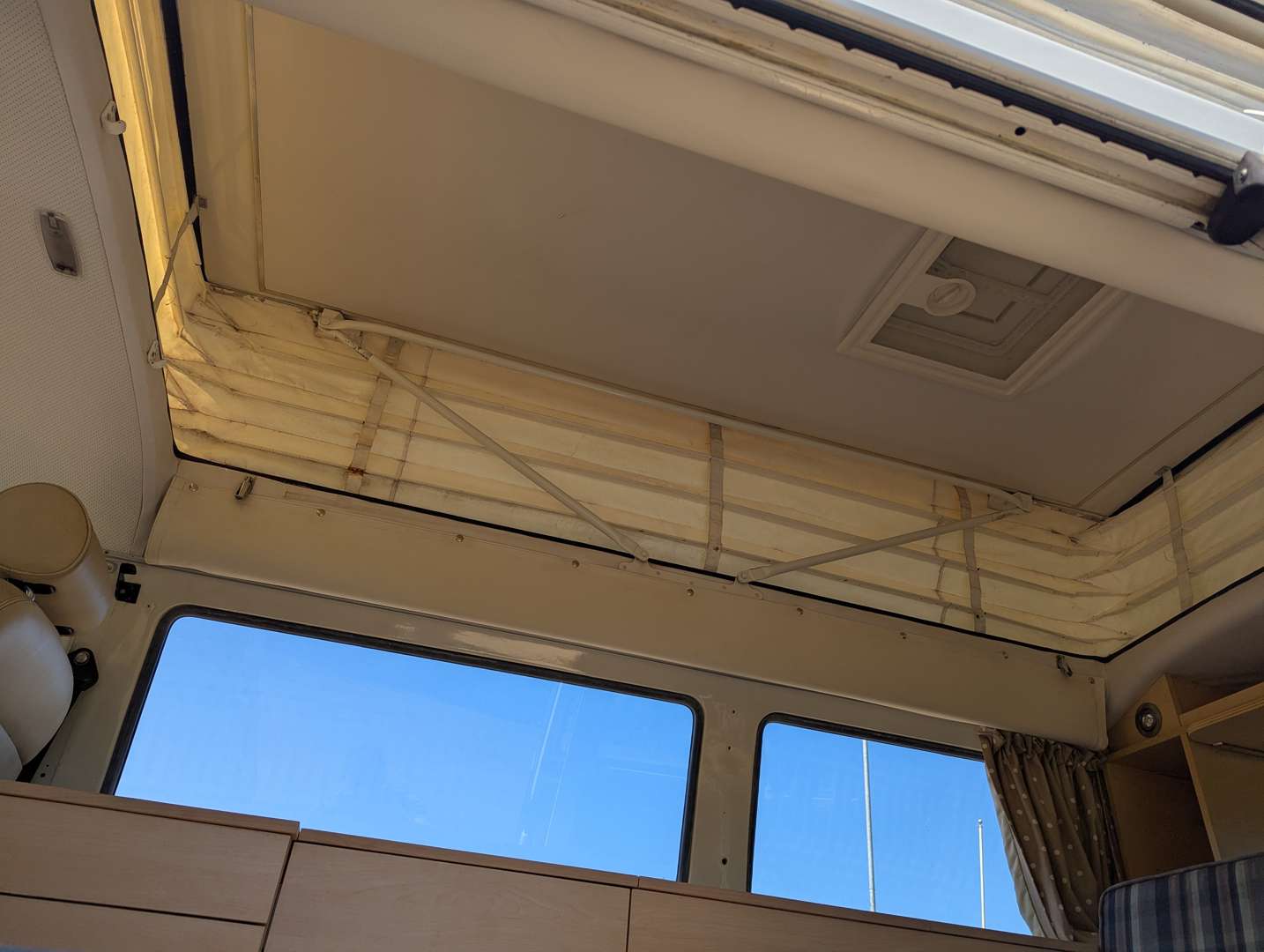 <p>1978 VW T2 CAMPER</p>