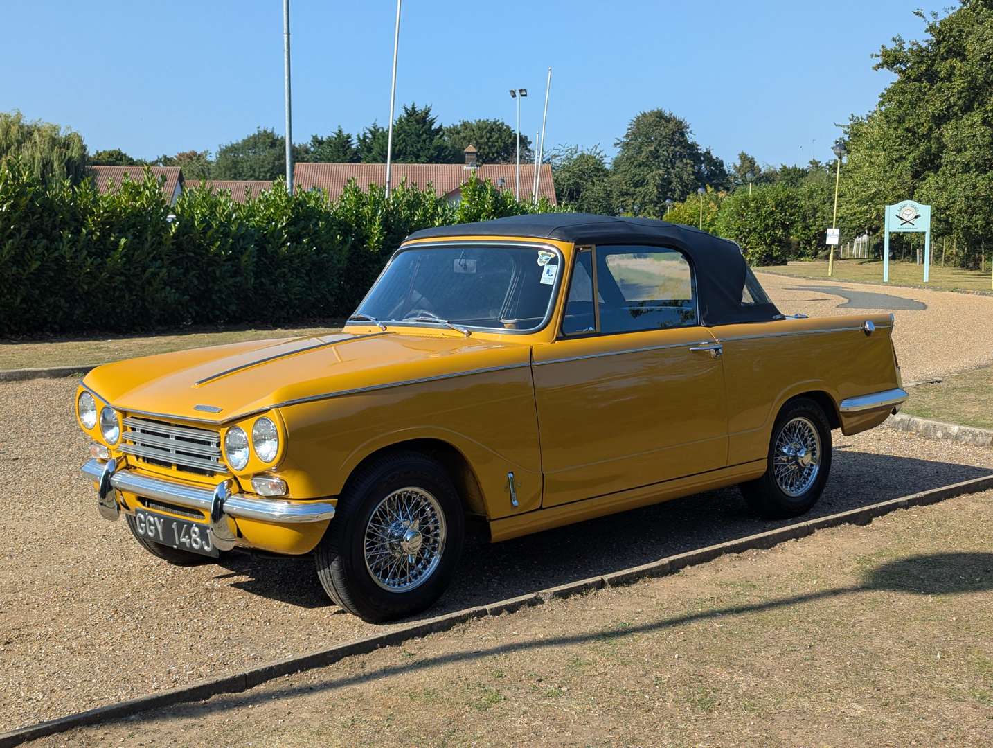 <p>1971 TRIUMPH VITESSE</p>