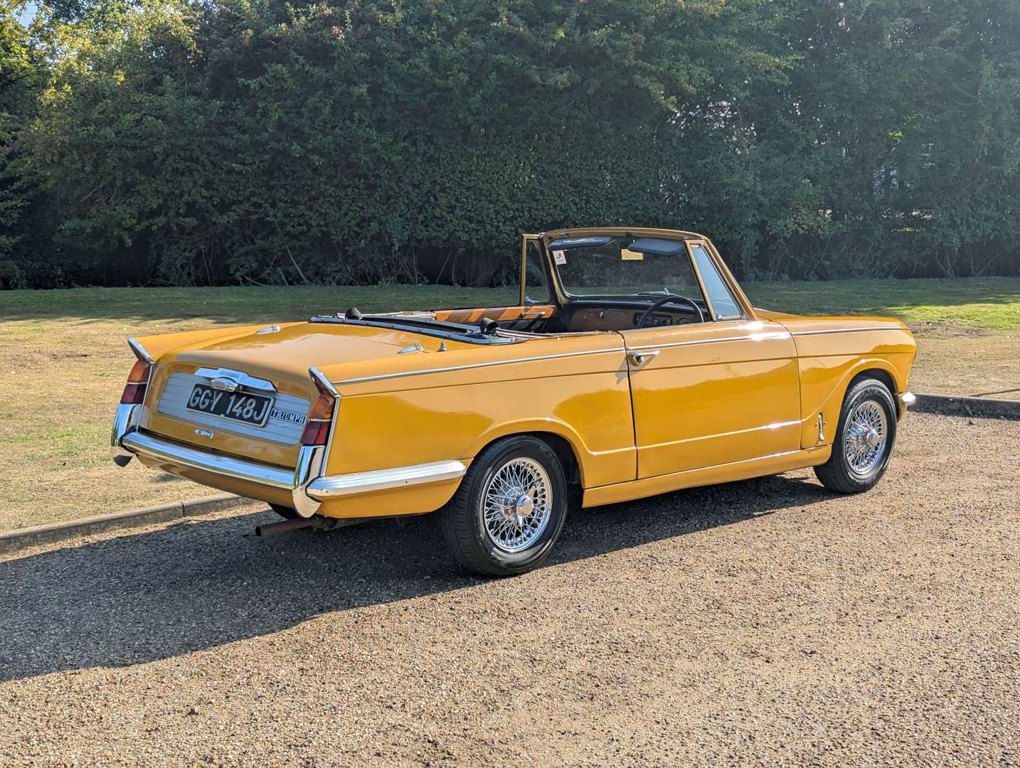 <p>1971 TRIUMPH VITESSE</p>