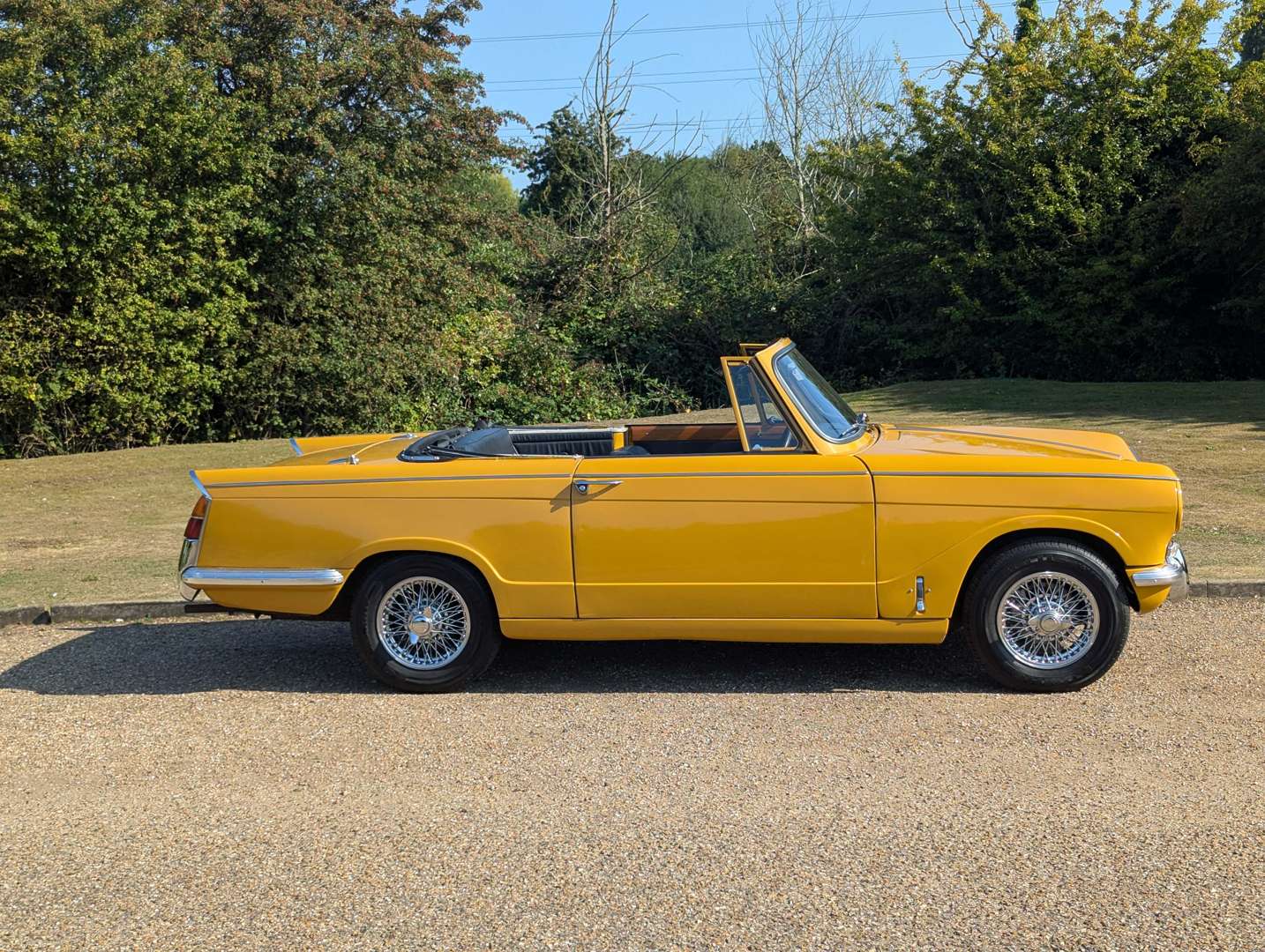 <p>1971 TRIUMPH VITESSE</p>