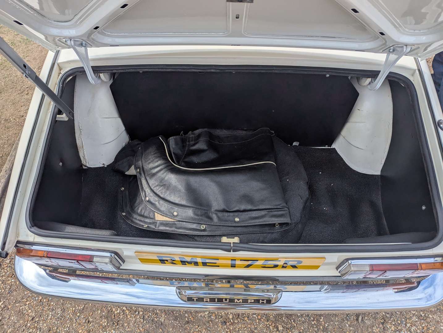 <p>1977 TRIUMPH SPITFIRE 1500</p>