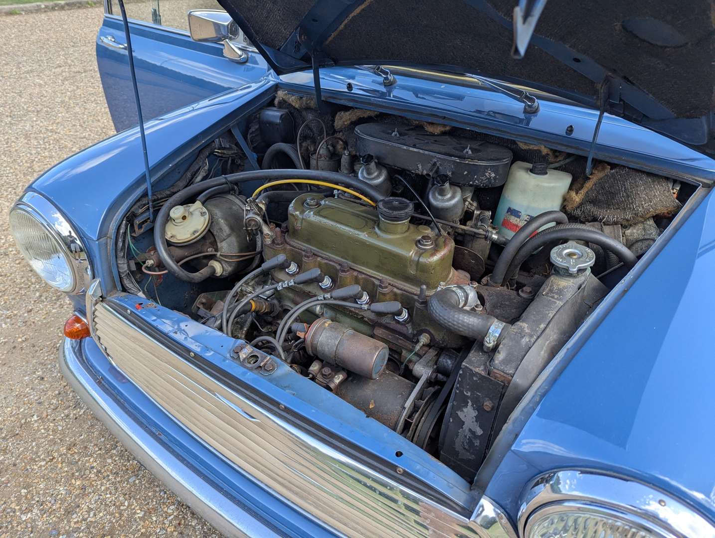 <p>1969 MORRIS MINI COOPER S</p>