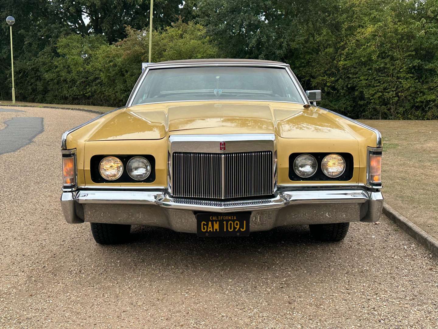 <p>1971 LINCOLN CONTINENTAL Mk3</p>