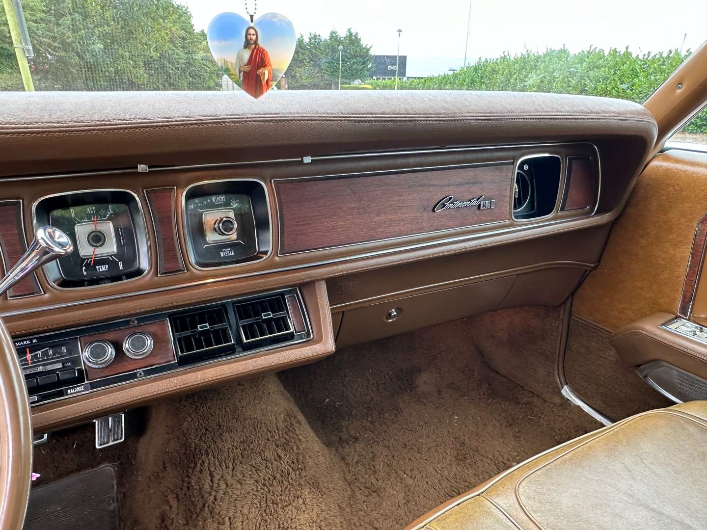 <p>1971 LINCOLN CONTINENTAL Mk3</p>