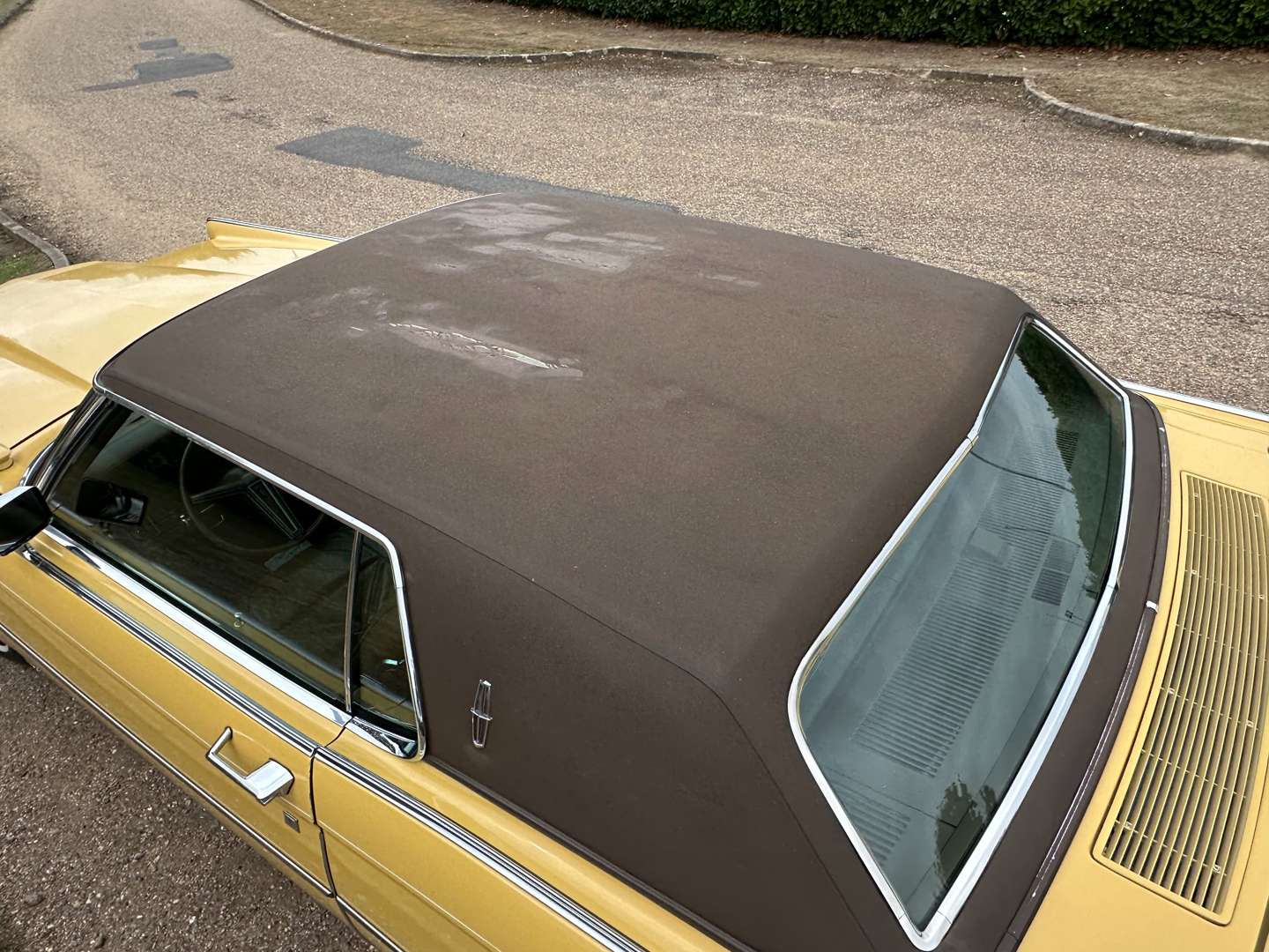 <p>1971 LINCOLN CONTINENTAL Mk3</p>