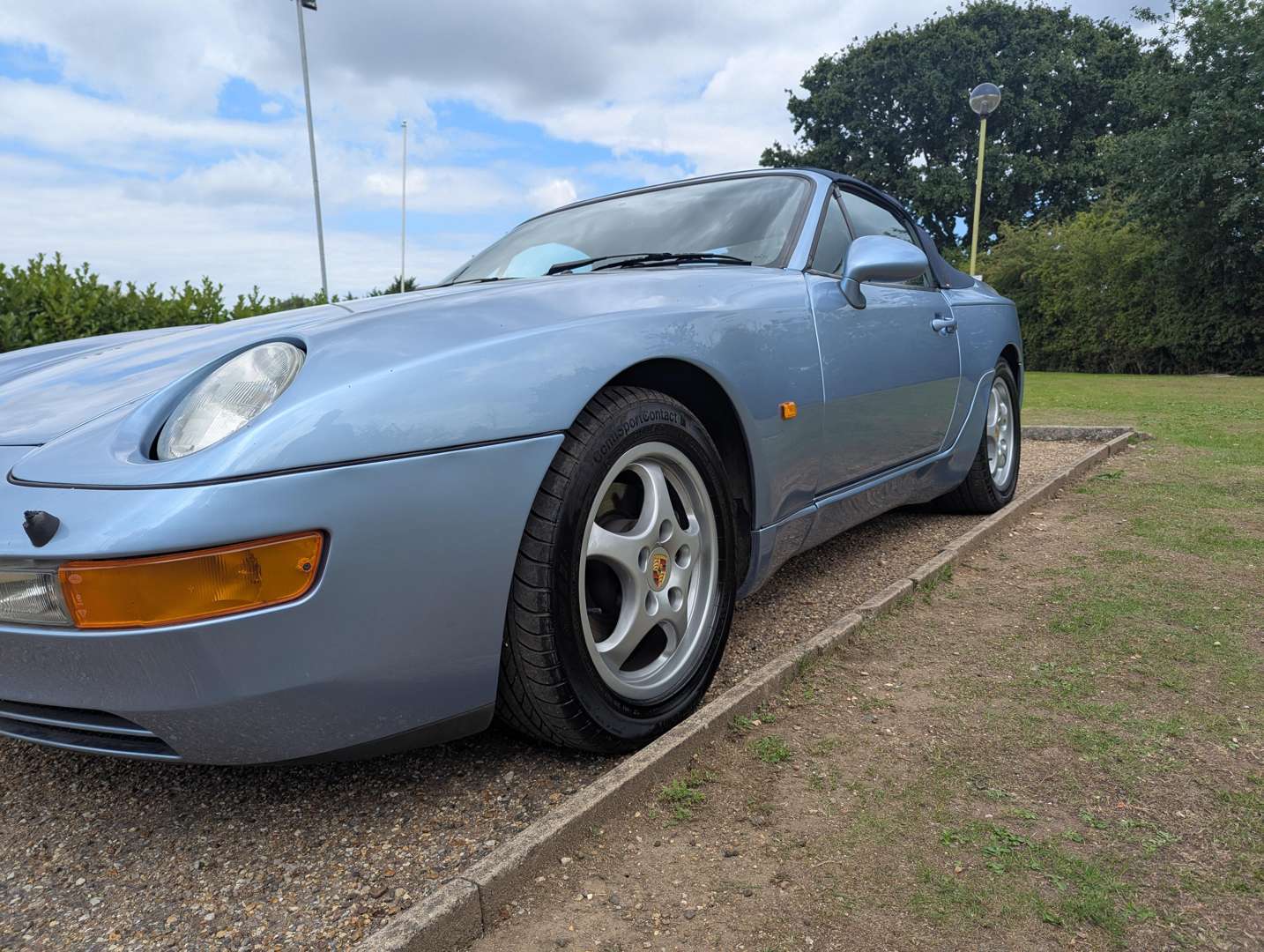 <p>1992 PORSCHE 968 CABRIOLET</p>