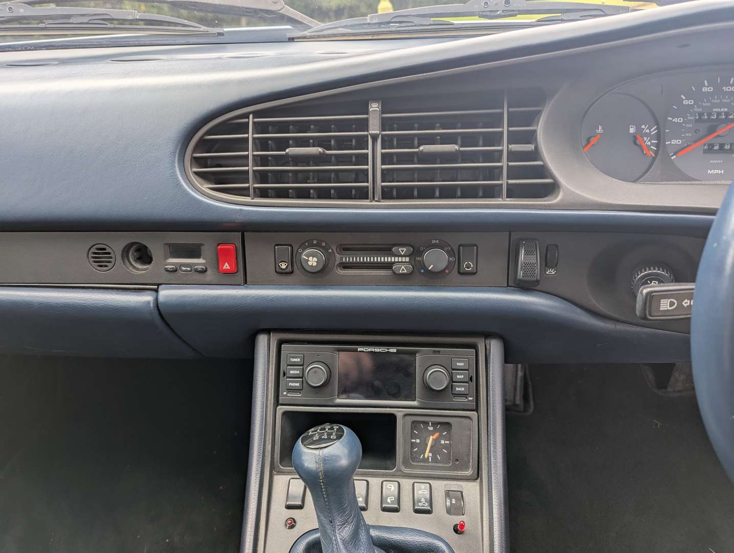 <p>1992 PORSCHE 968 CABRIOLET</p>