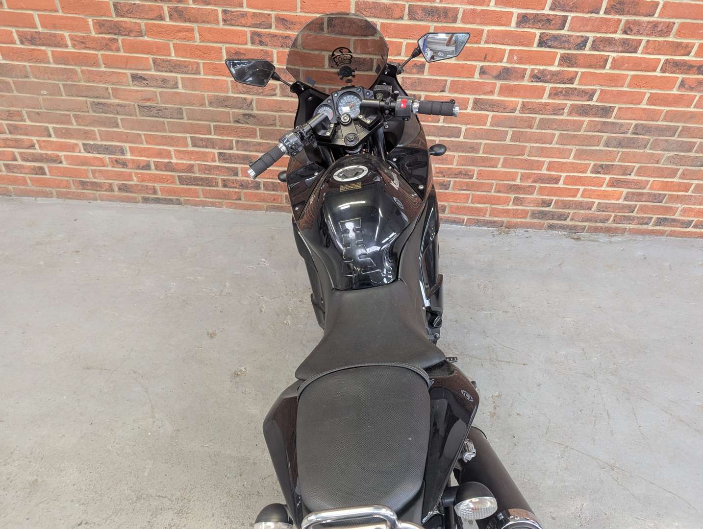 <p>2010 KAWASAKI NINJA EX250</p>