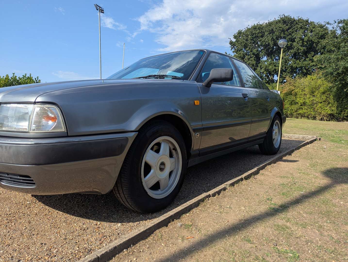 <p>1994 AUDI 80 SPORT B4</p>