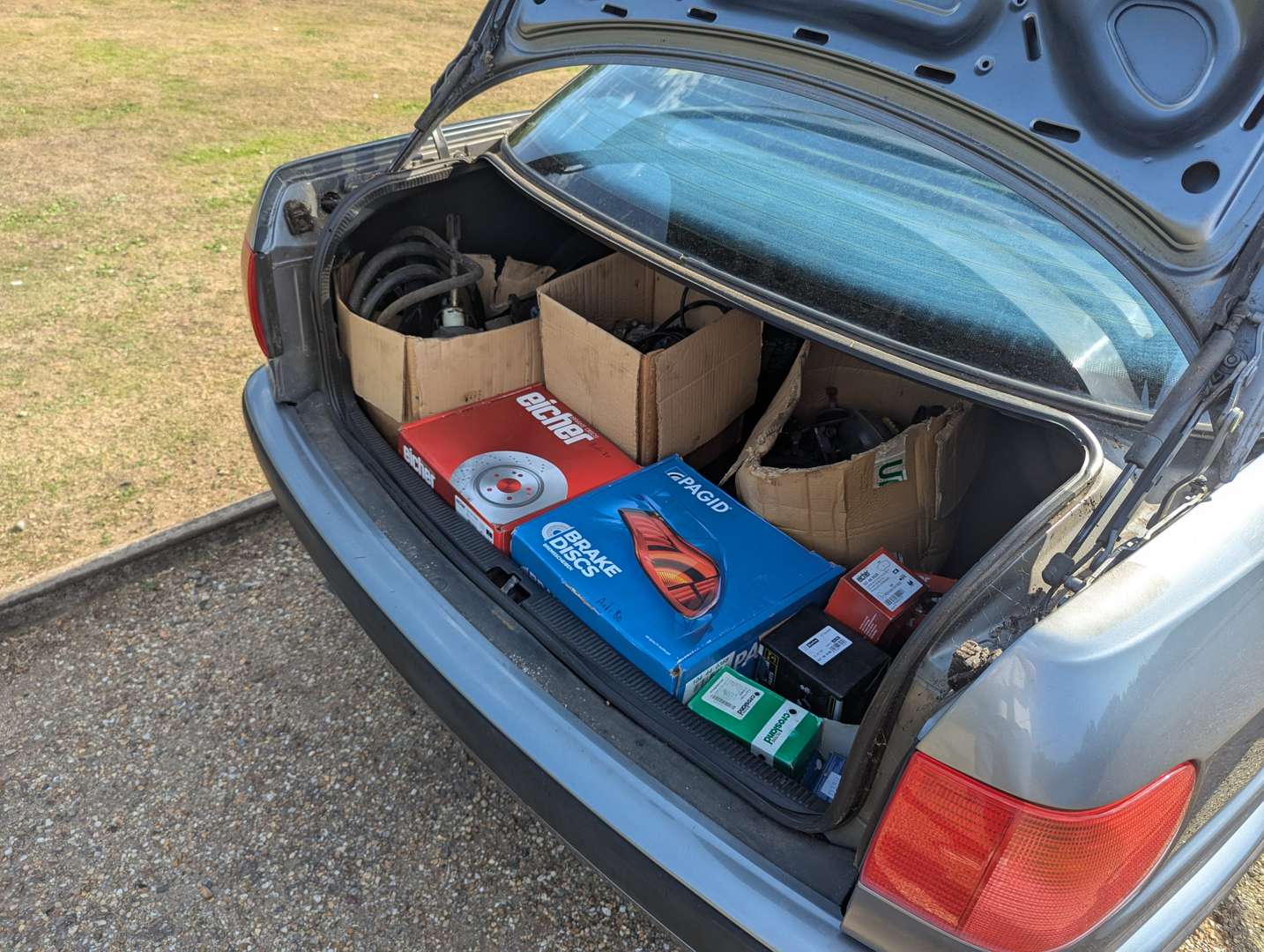 <p>1994 AUDI 80 SPORT B4</p>