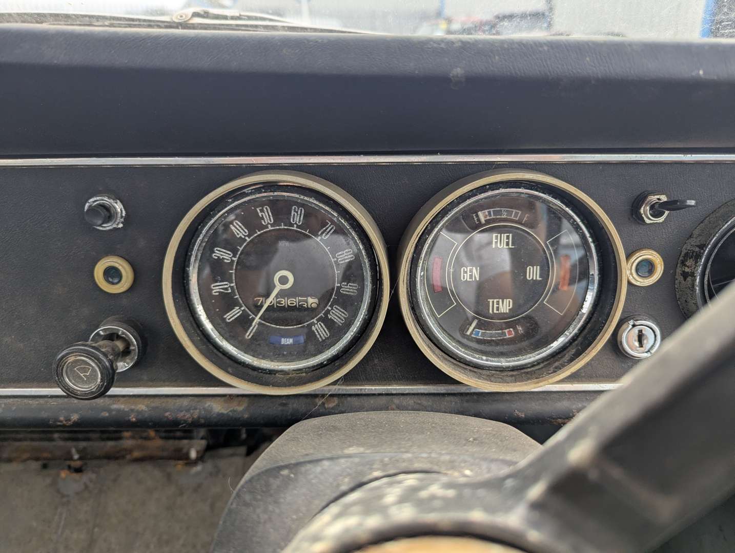 <p>1970 FORD CORTINA ESTATE</p>