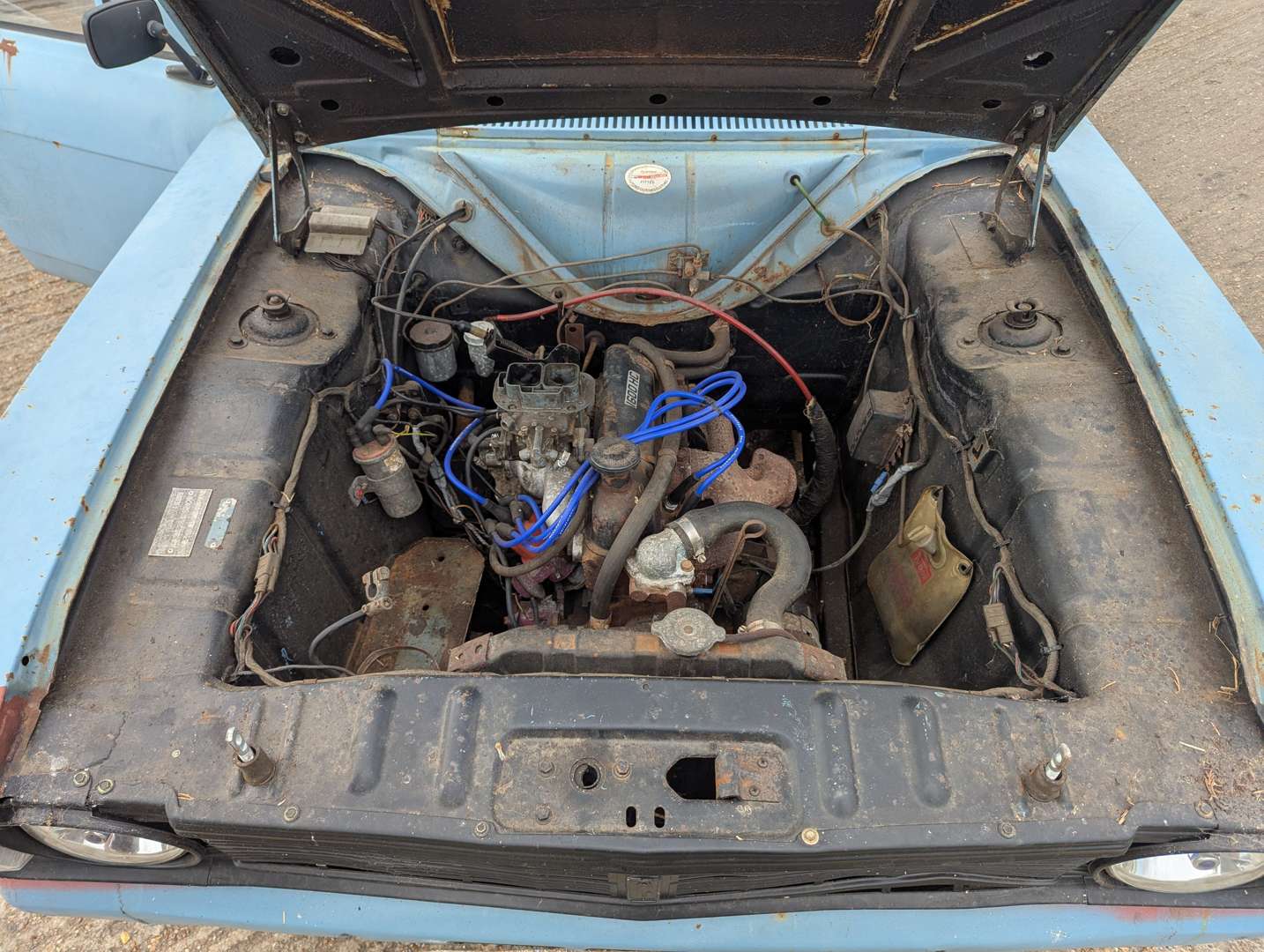 <p>1970 FORD CORTINA ESTATE</p>