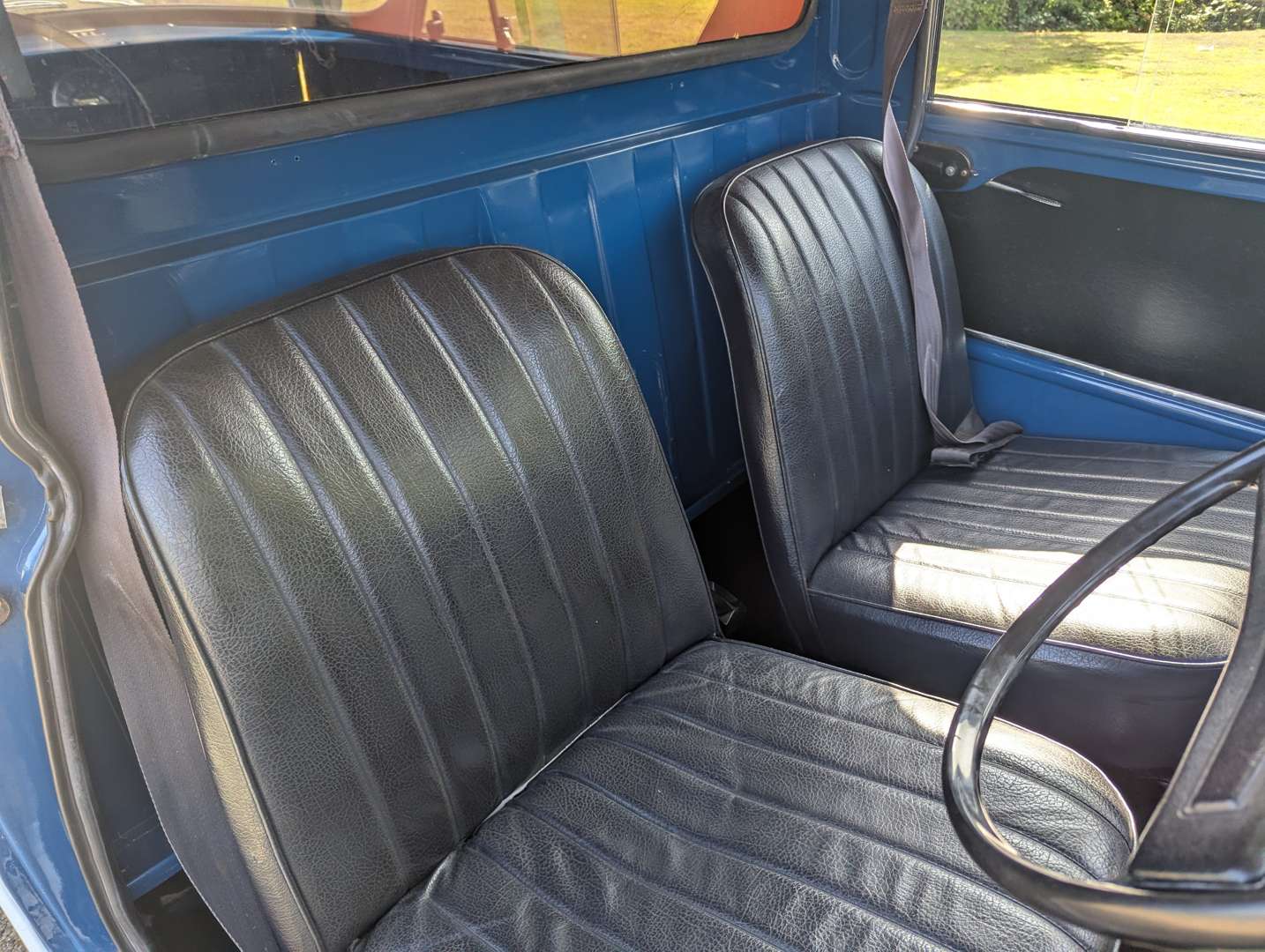 <p>1972 AUSTIN MINI PICK-UP</p>