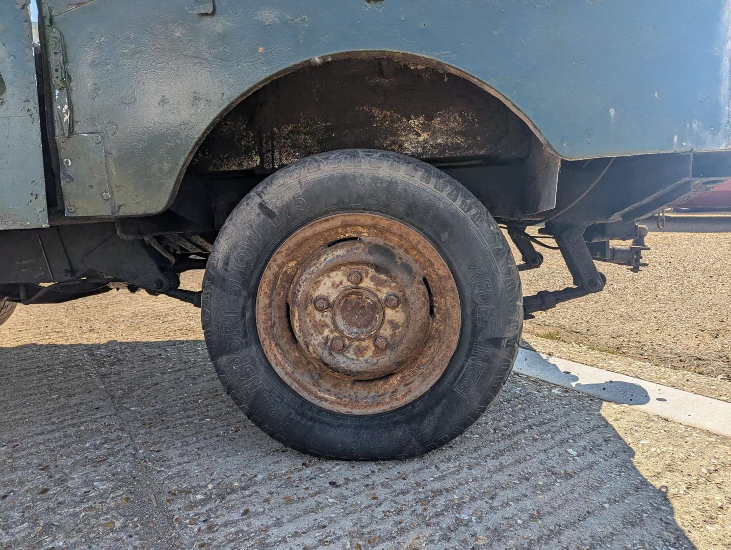 <p>1957 LAND ROVER HARD TOP SERIES I</p>