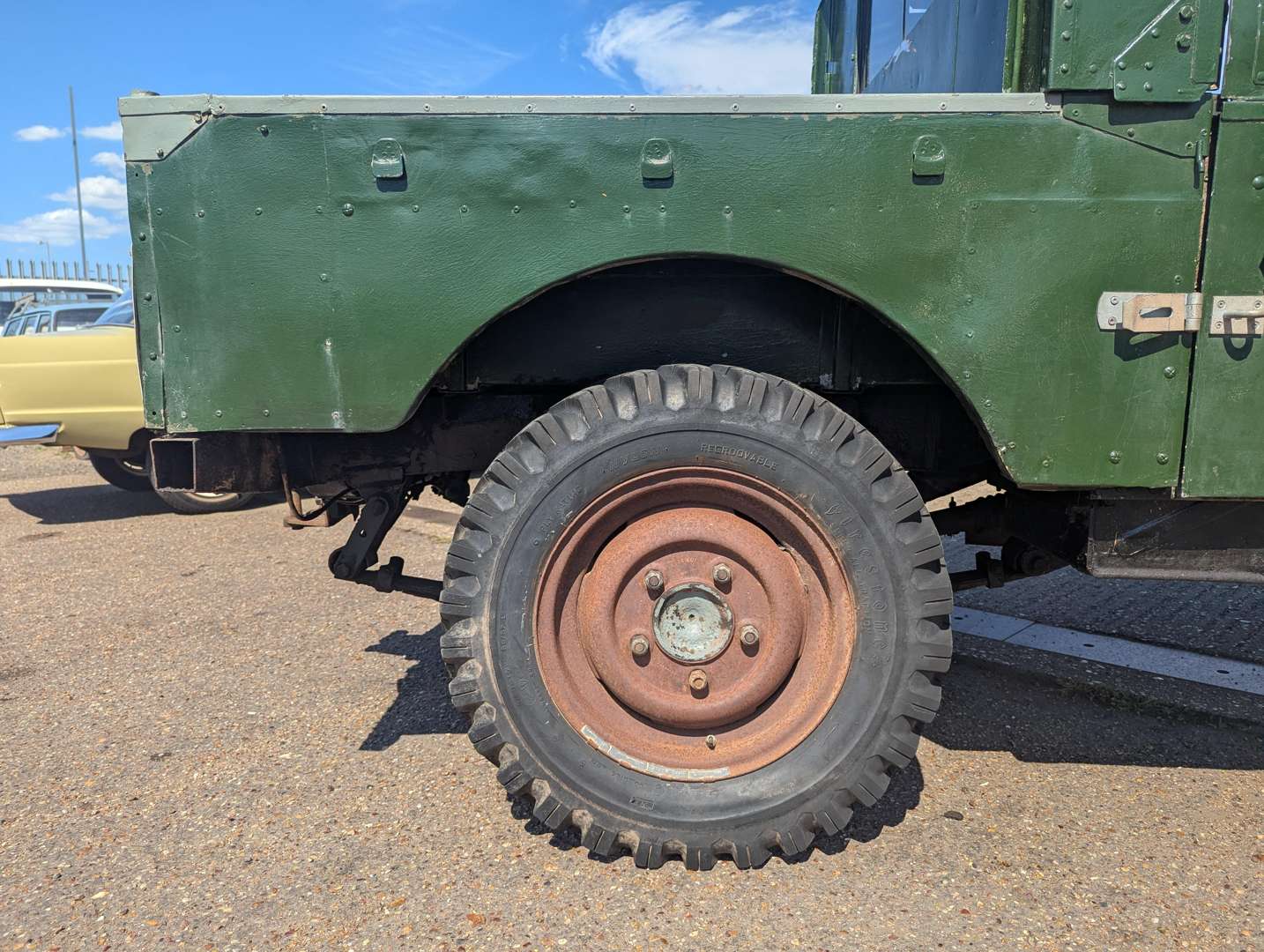 <p>1955 LAND ROVER SWB SERIES I</p>