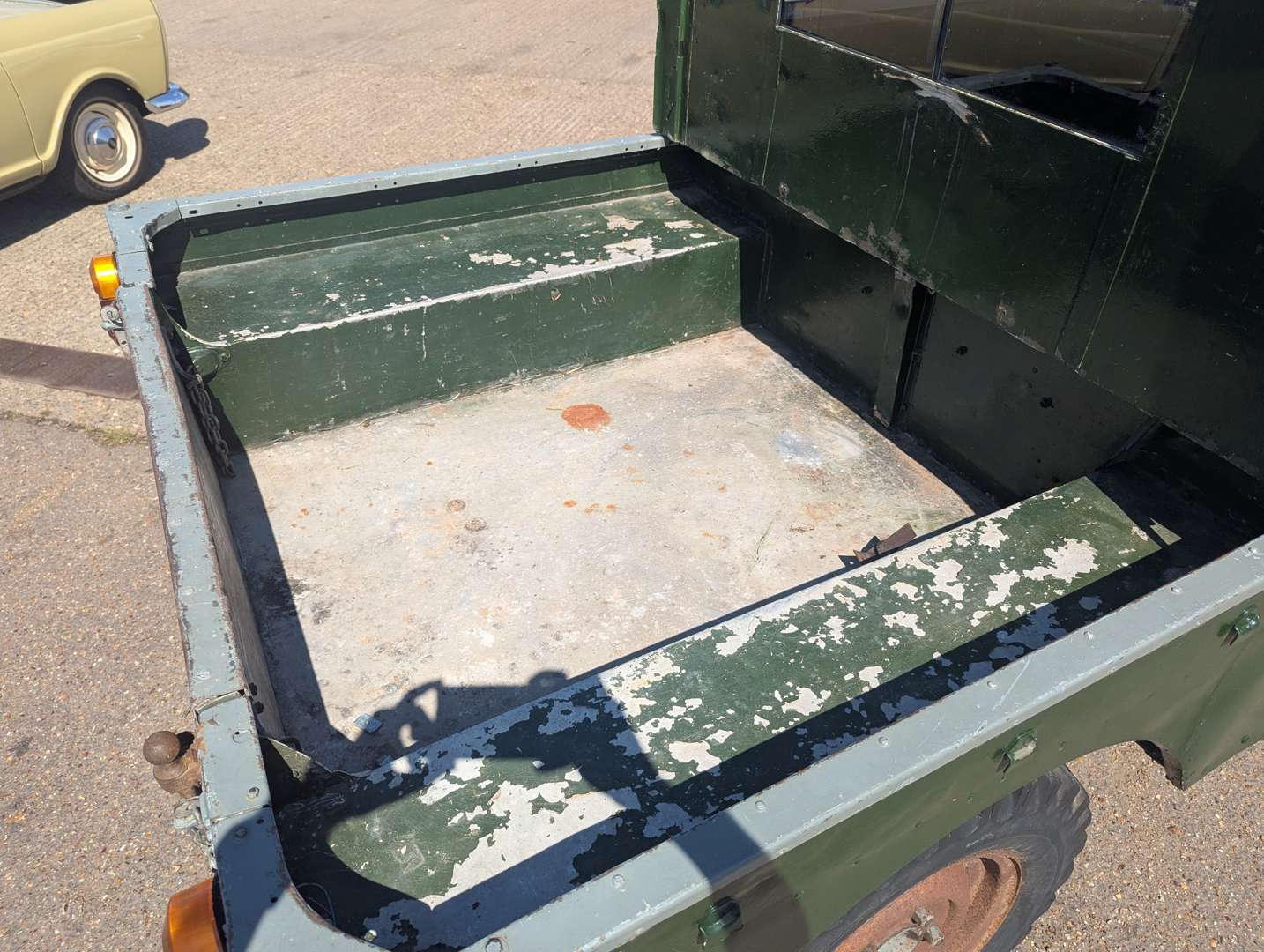 <p>1955 LAND ROVER SWB SERIES I</p>