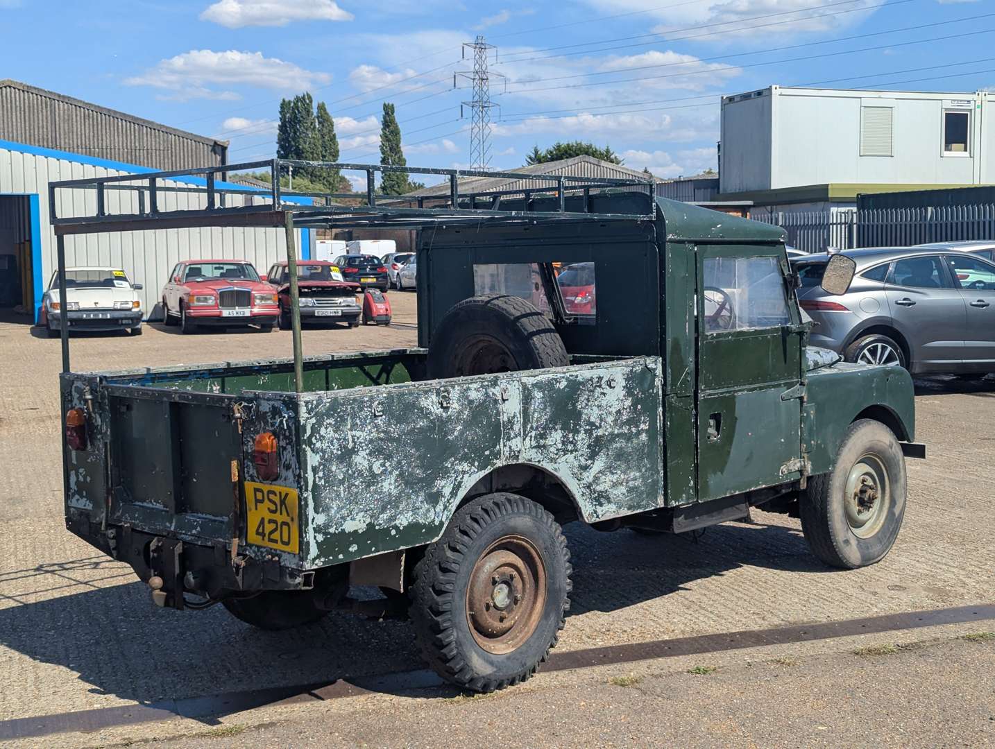 <p>1954 LAND ROVER LWB SERIES I</p>