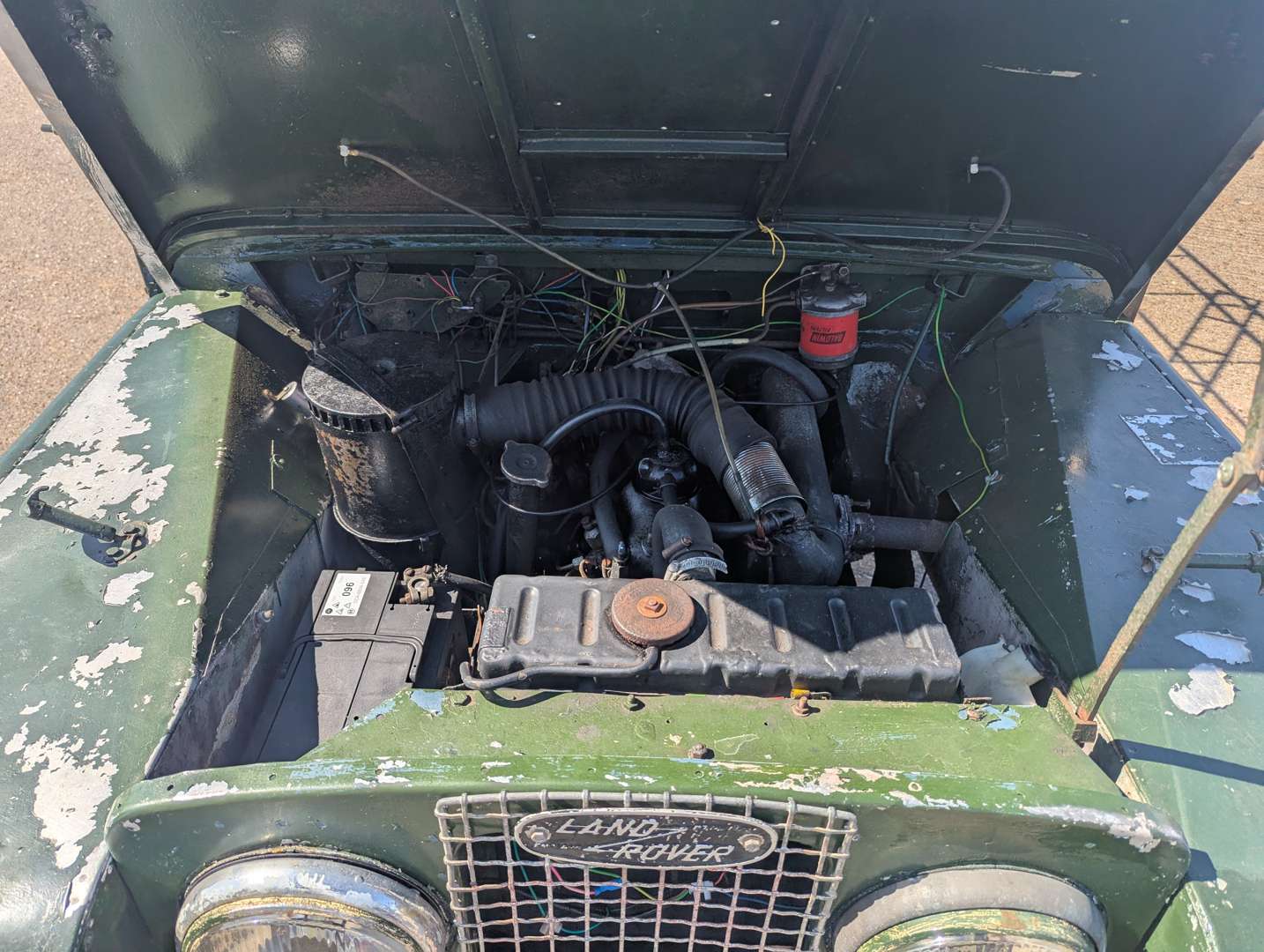 <p>1954 LAND ROVER LWB SERIES I</p>