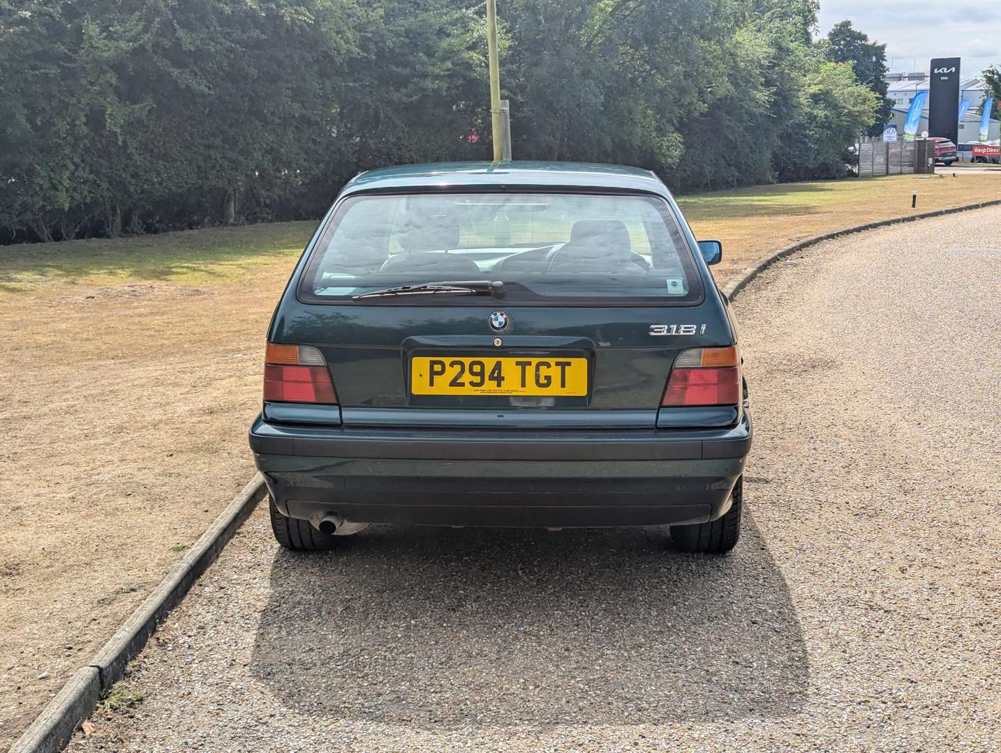 <p>1997 BMW 318I TOURING AUTO</p>