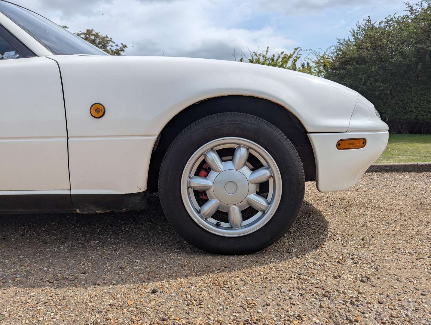 <p>1990 MAZDA MX-5</p>