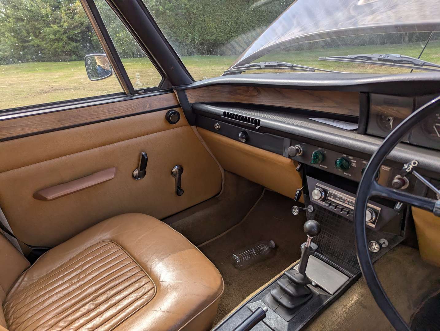 <p>1975 ROVER P6 2200 TC</p>