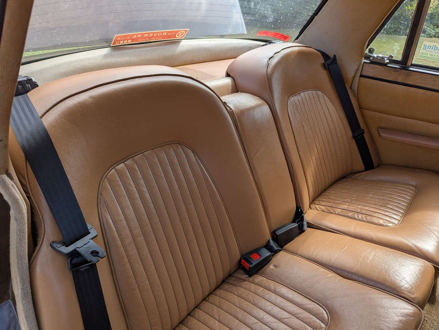 <p>1975 ROVER P6 2200 TC</p>