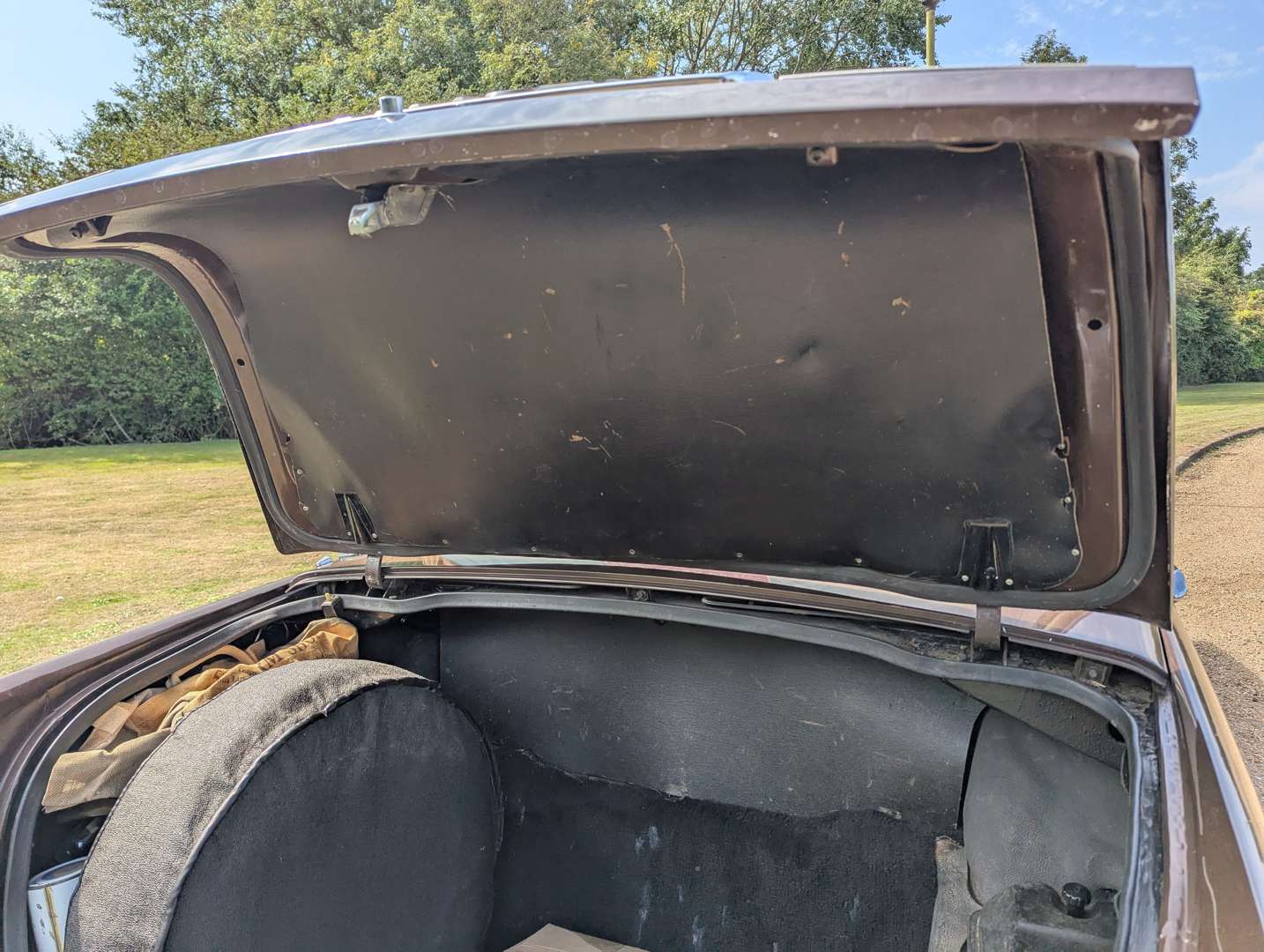 <p>1975 ROVER P6 2200 TC</p>