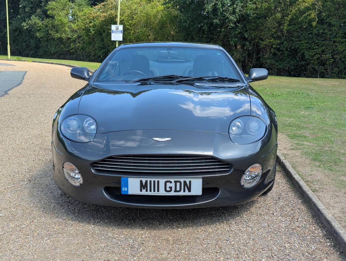 <p>2001 ASTON MARTIN DB7 VANTAGE</p>