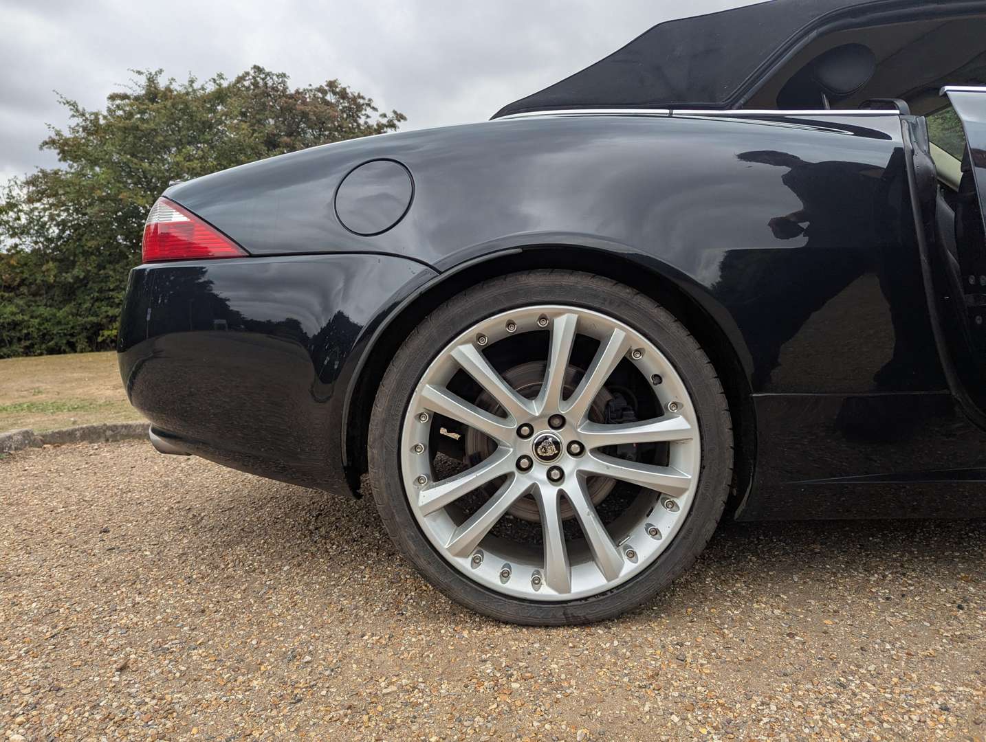 <p>2007 JAGUAR XKR 4.2 AUTO CONVERTIBLE</p>