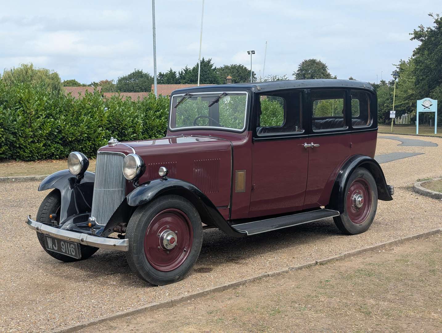 <p>1934 ARMSTRONG SIDDELEY</p>