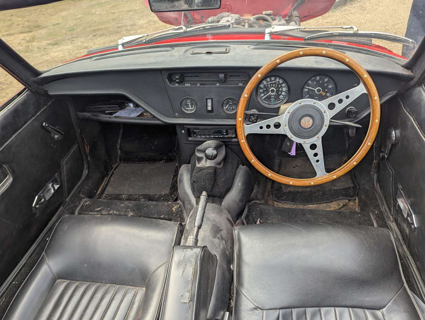 <p>1971 TRIUMPH SPITFIRE MK4</p>