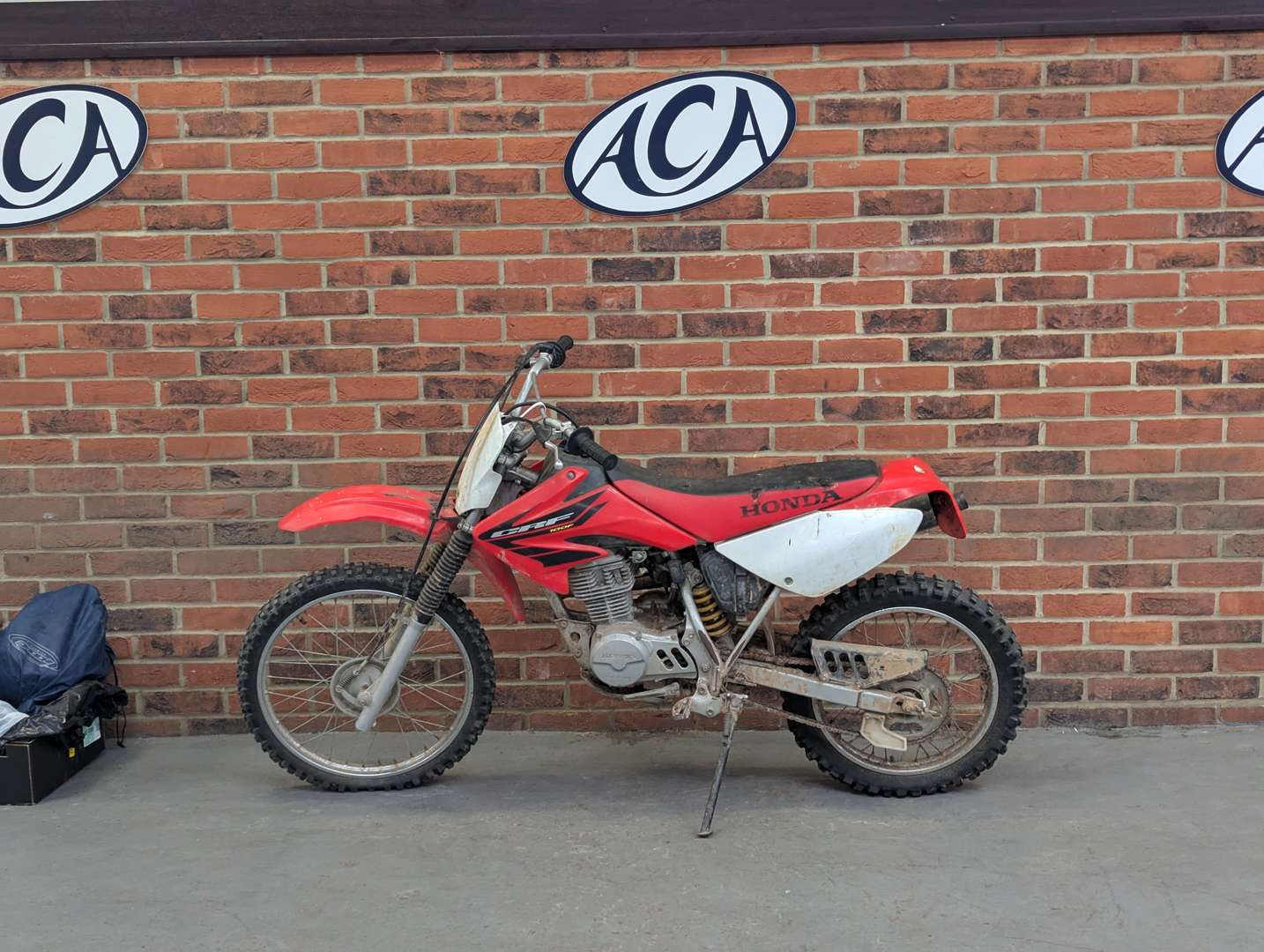 <p>HONDA CRF 100F</p>
