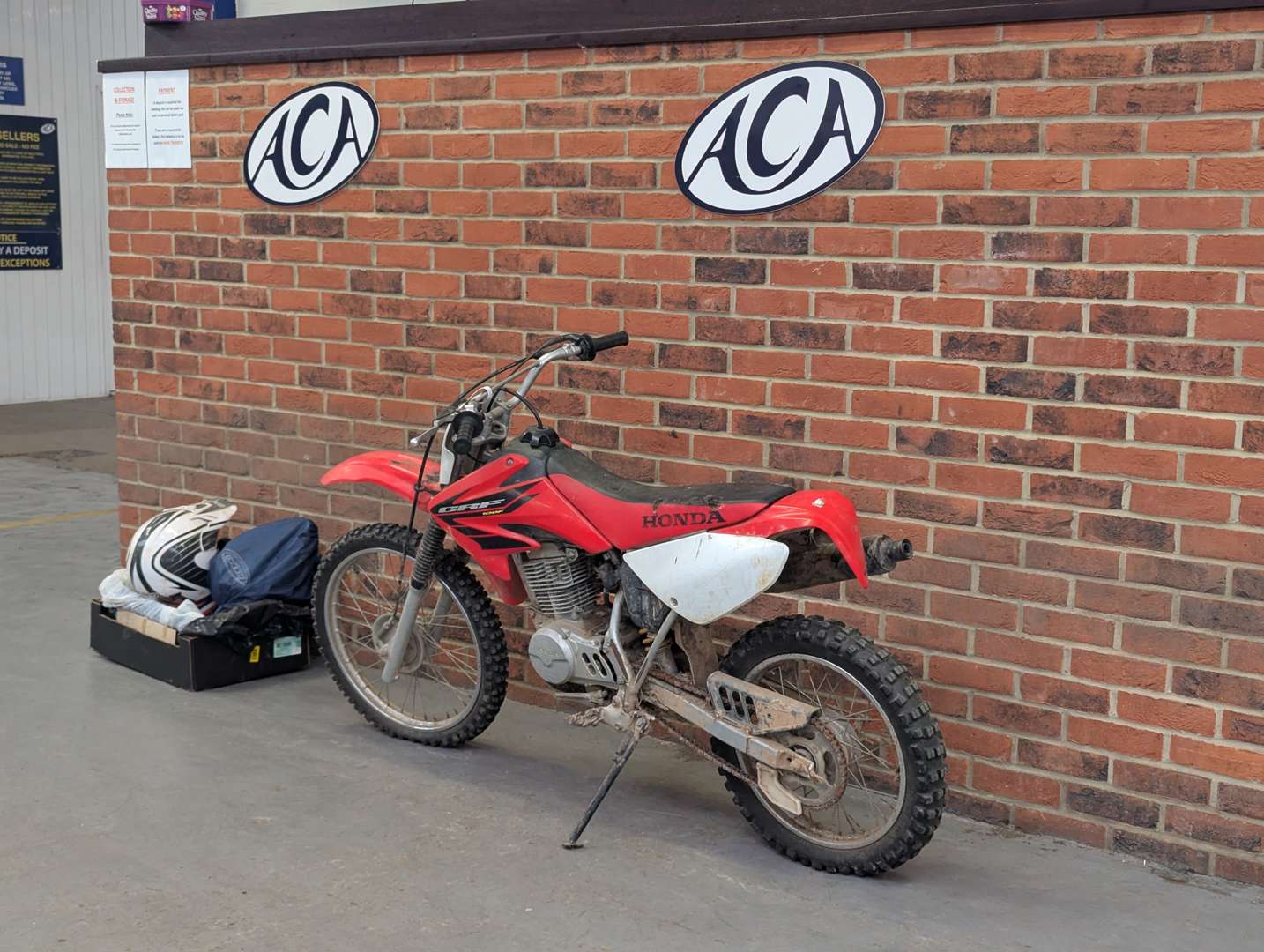 <p>HONDA CRF 100F</p>