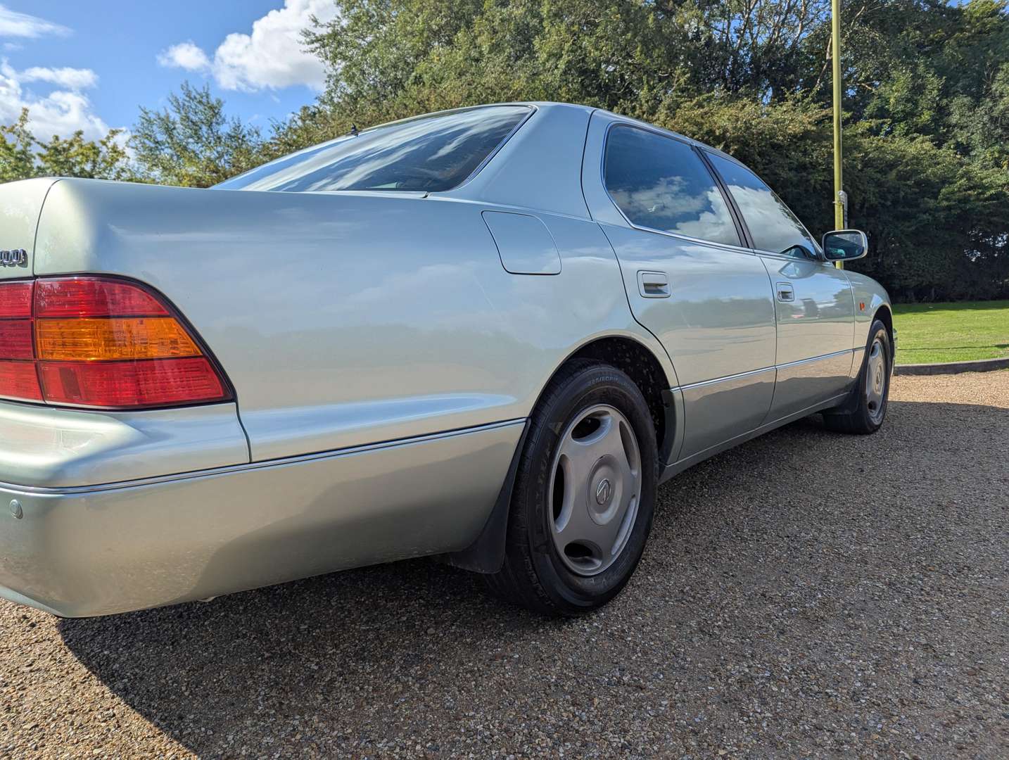 <p>1997 LEXUS LS400 AUTO</p>