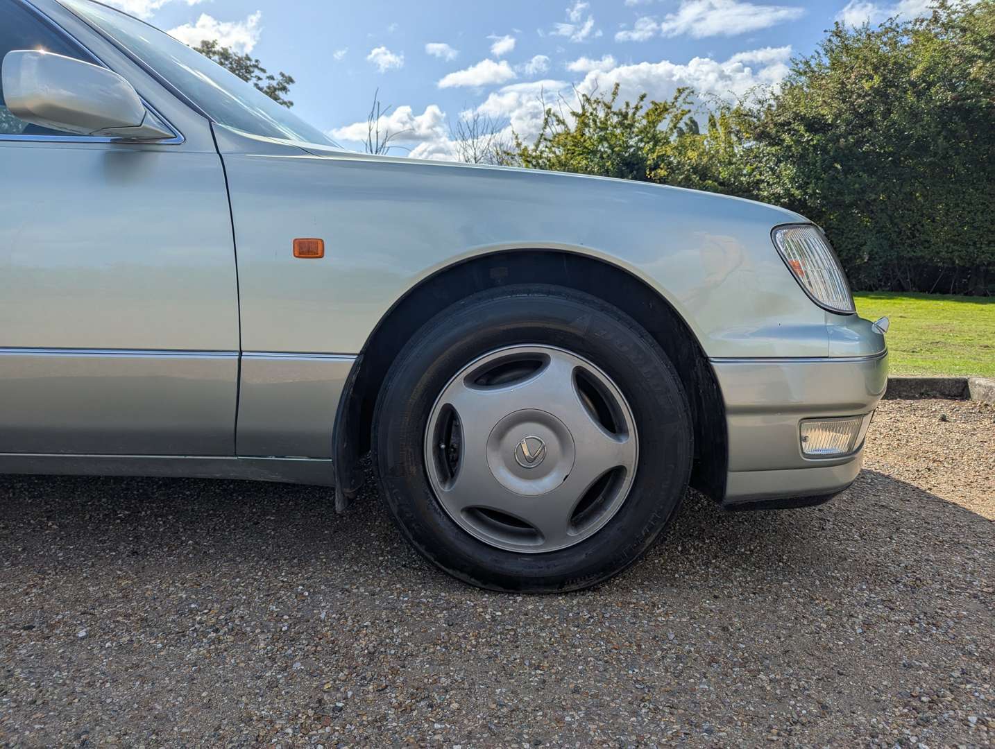 <p>1997 LEXUS LS400 AUTO</p>