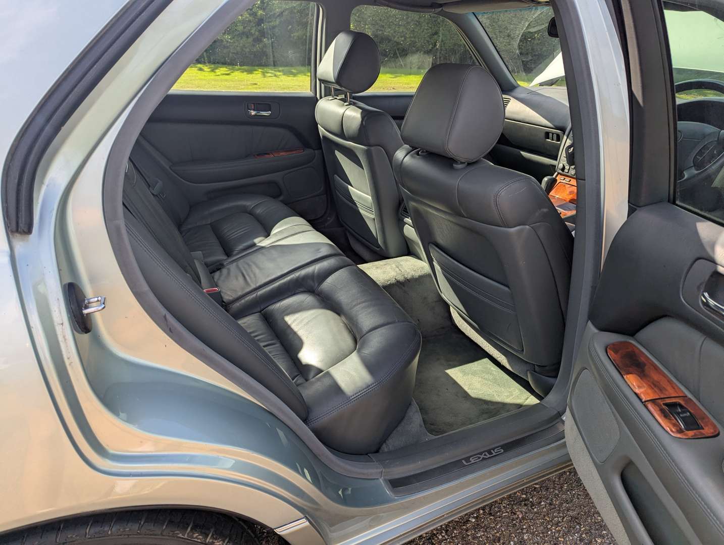 <p>1997 LEXUS LS400 AUTO</p>