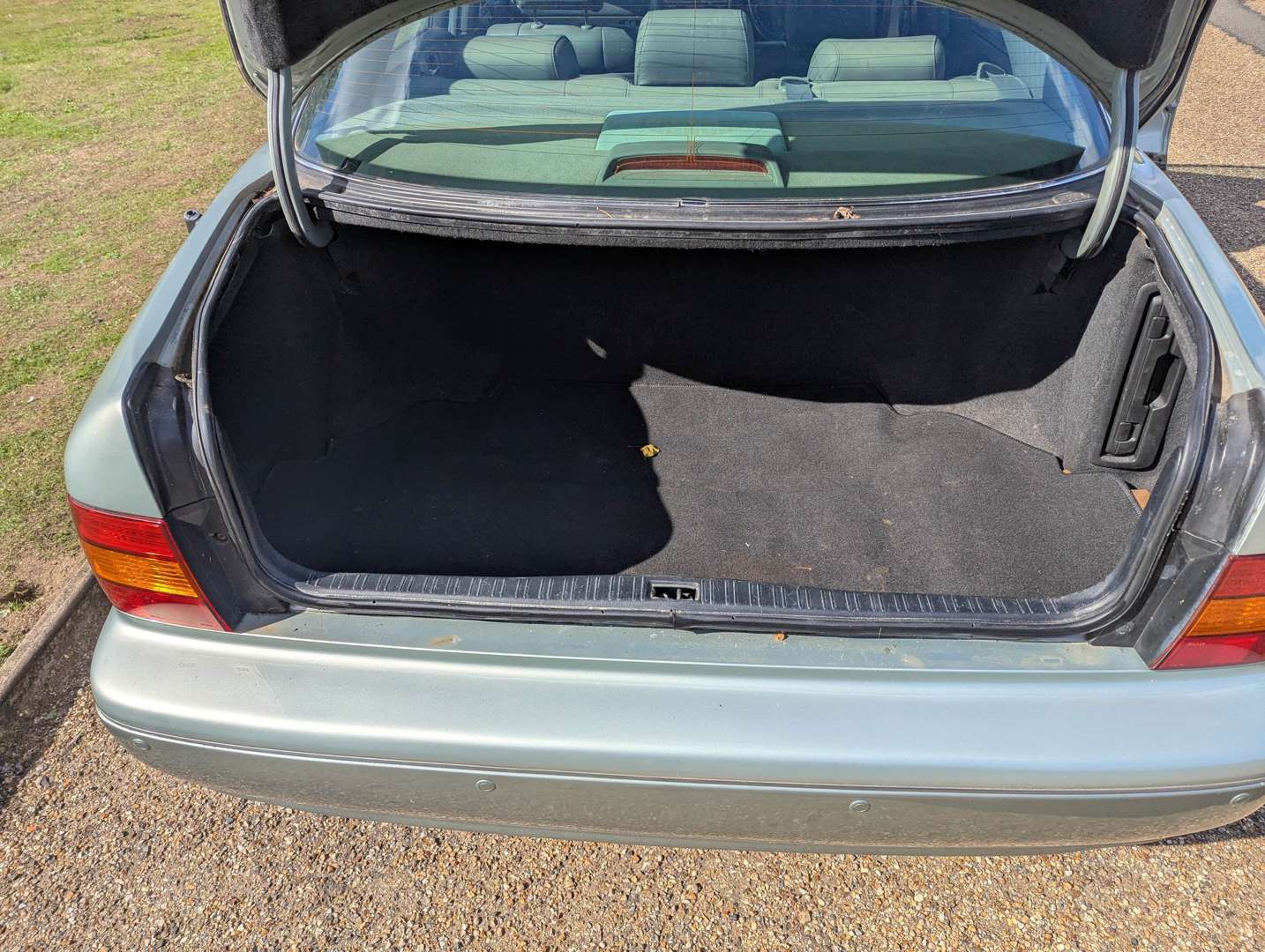 <p>1997 LEXUS LS400 AUTO</p>