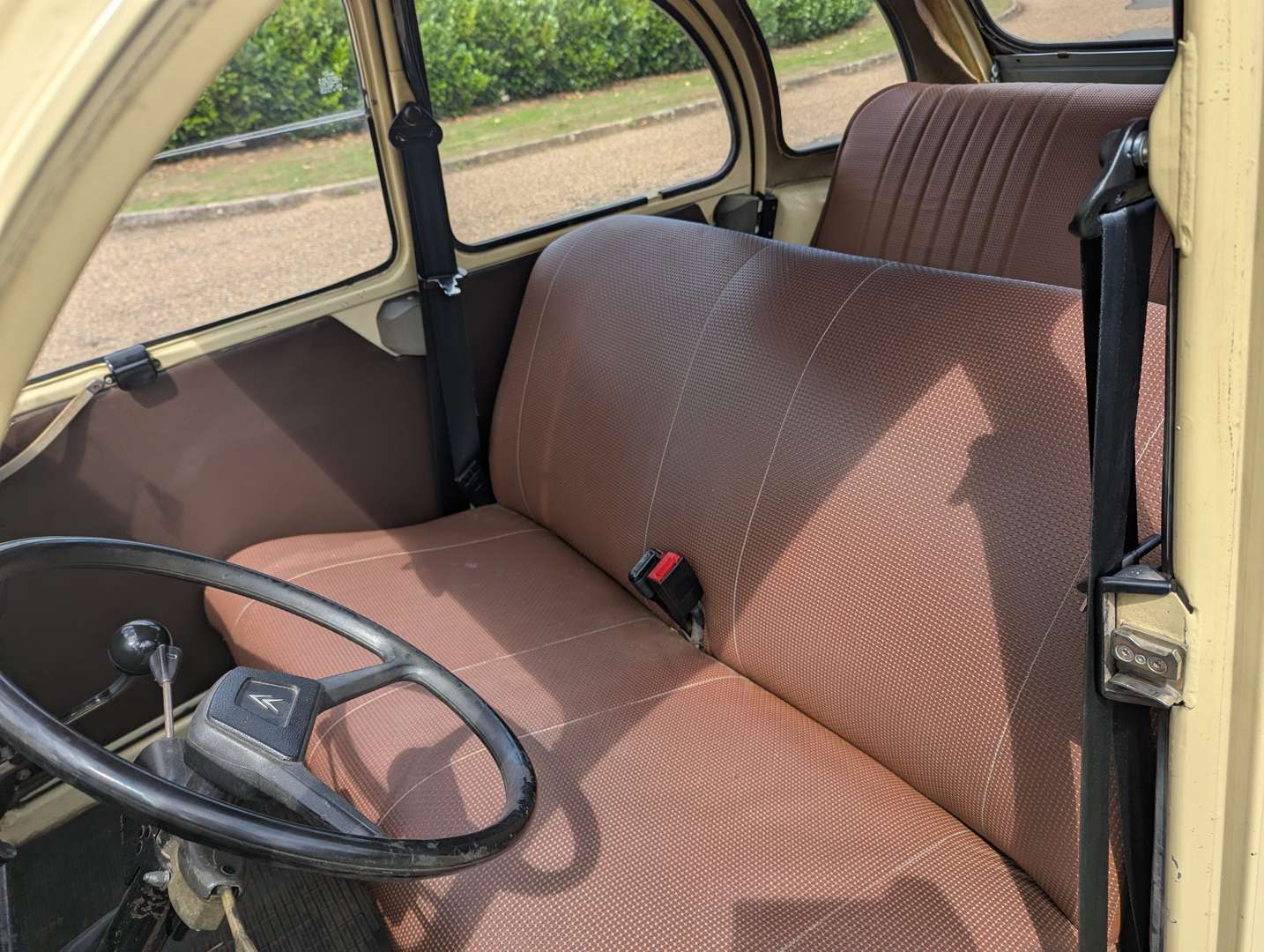 <p>1980 CITROEN 2CV LHD</p>