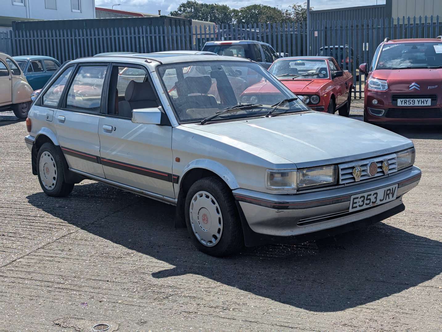 <p>1987 MG MAESTRO 2.0 EFI</p>