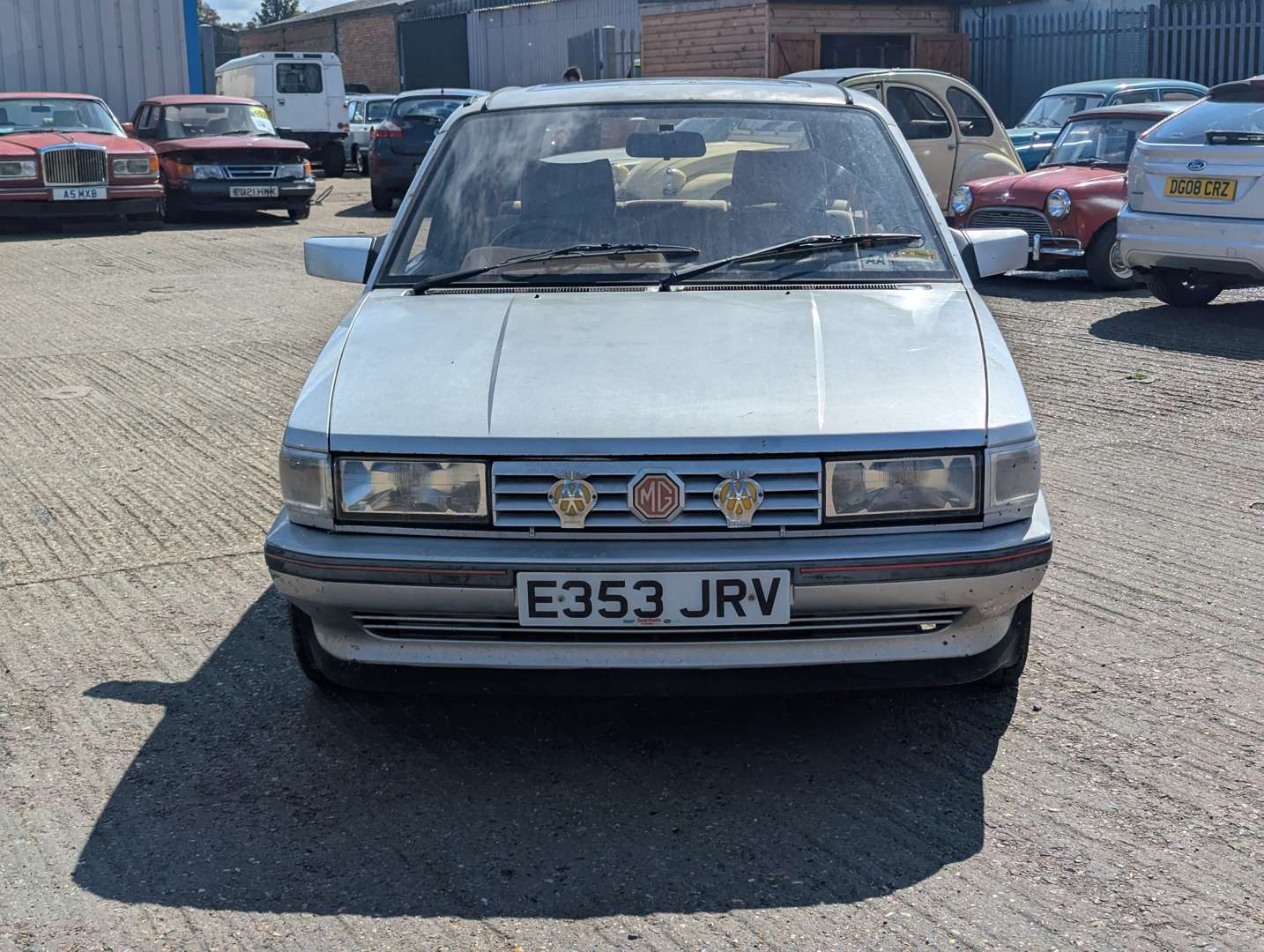 <p>1987 MG MAESTRO 2.0 EFI</p>