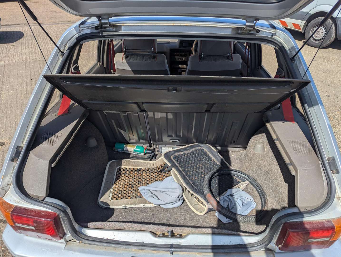 <p>1987 MG MAESTRO 2.0 EFI</p>